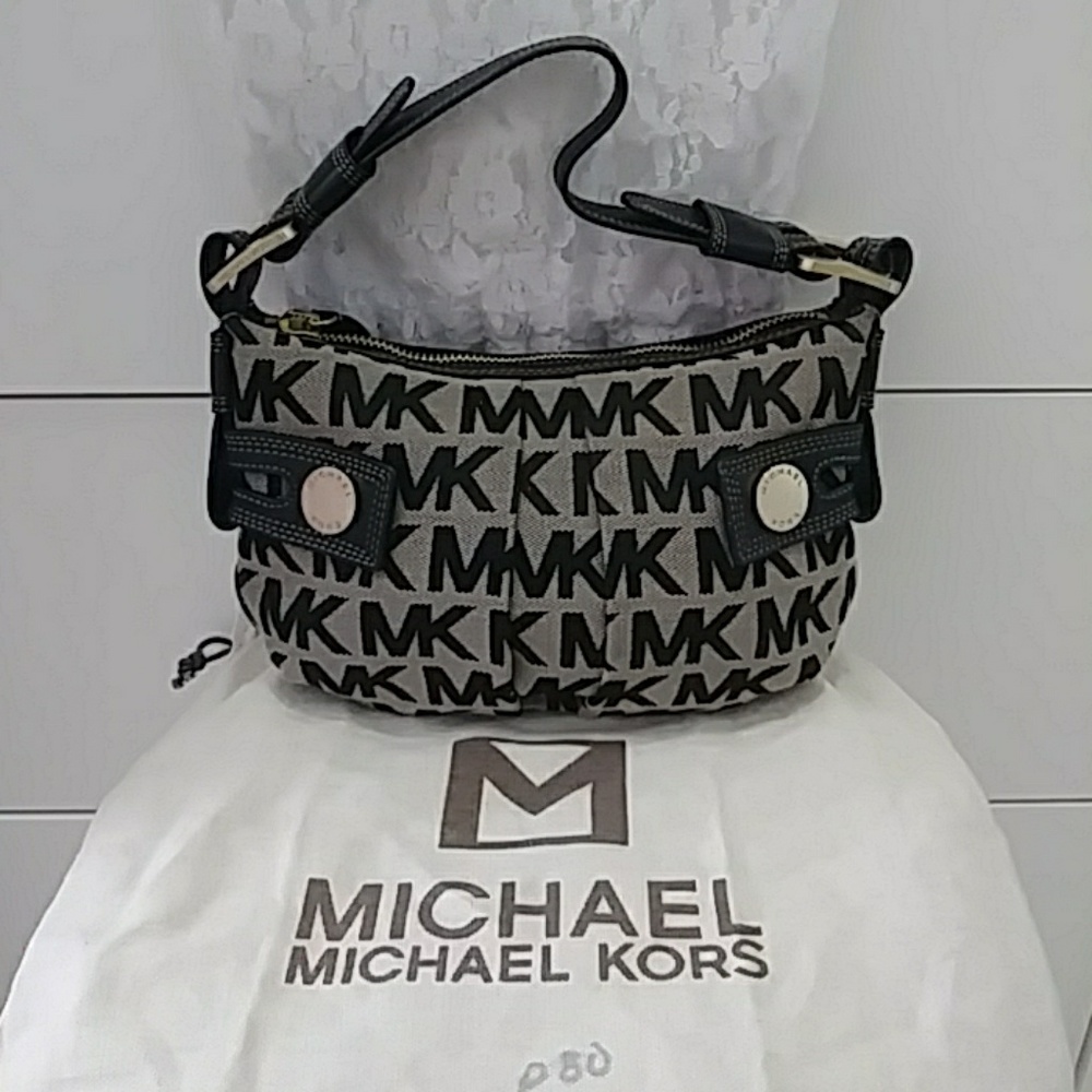Michael Kors mini bag